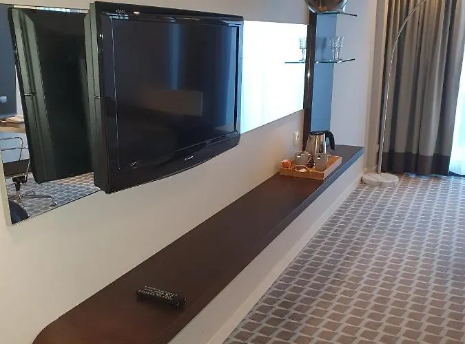 Premium Marine 코워브제크